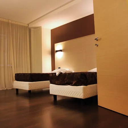 Hotell Sogni D'oro Airport 3*