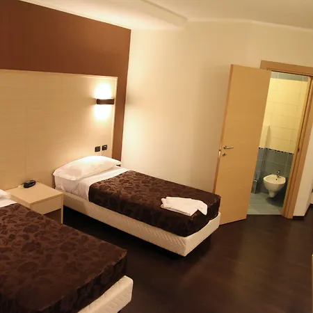 Sogni D'oro Airport Hotell