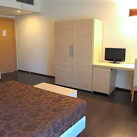Sogni D'oro Airport Hotel