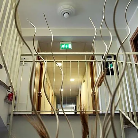 Sogni D'oro Airport Hotel