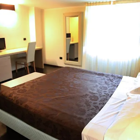 Sogni D'oro Airport Lamezia Terme