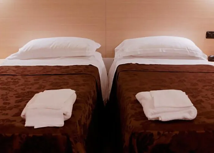 Hotel Sogni D'oro Airport