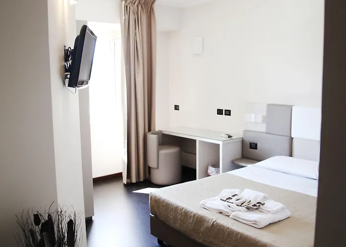 Hotel Sogni D'oro Airport