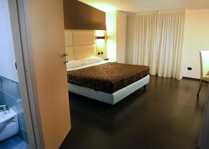 Hotel Sogni D'oro Airport Lamezia Terme